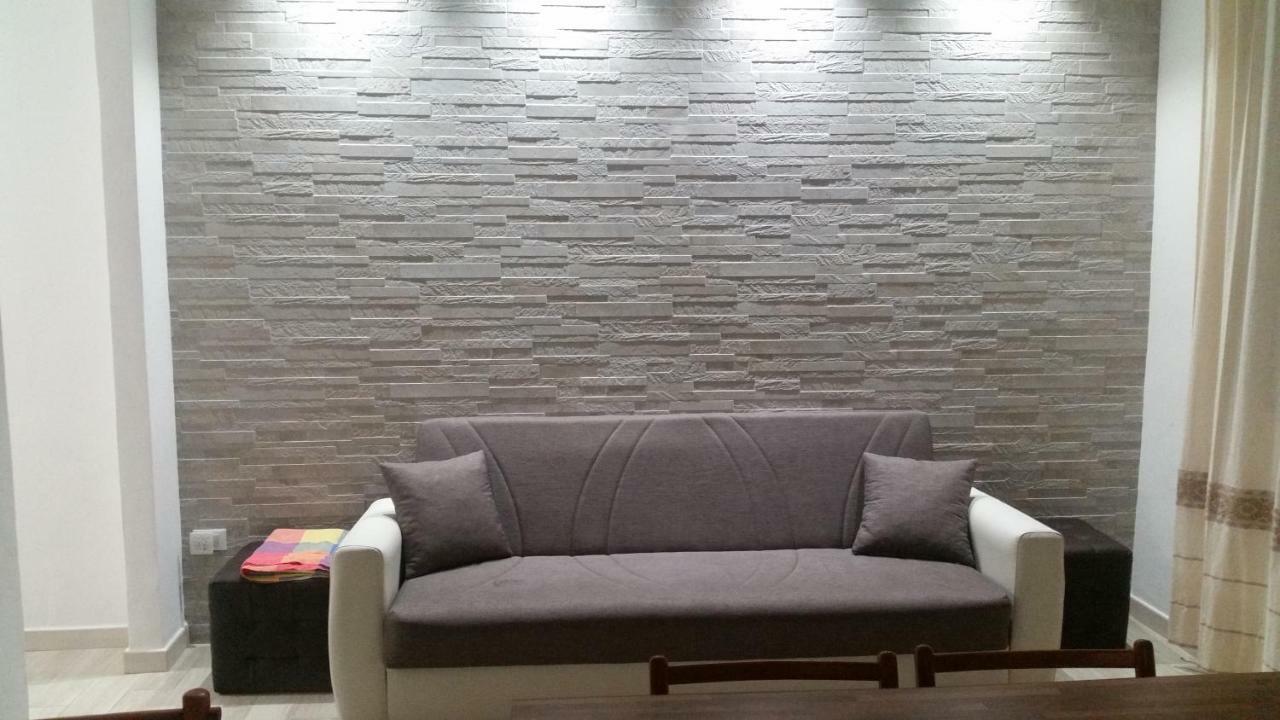 La Casa Di Laura Apartment Tortoli Ngoại thất bức ảnh