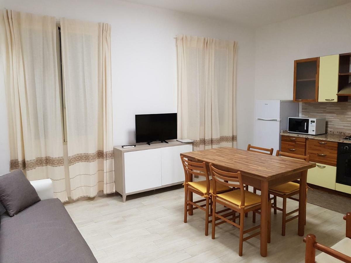 La Casa Di Laura Apartment Tortoli Ngoại thất bức ảnh